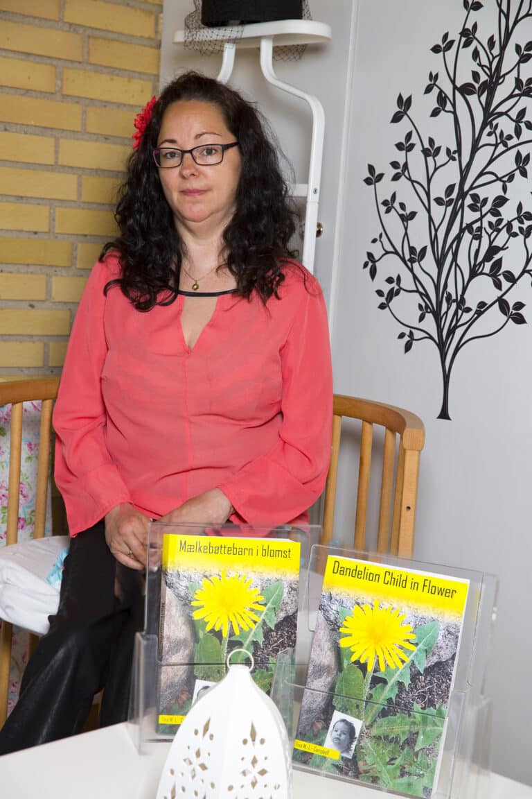 tina med selvbiografi